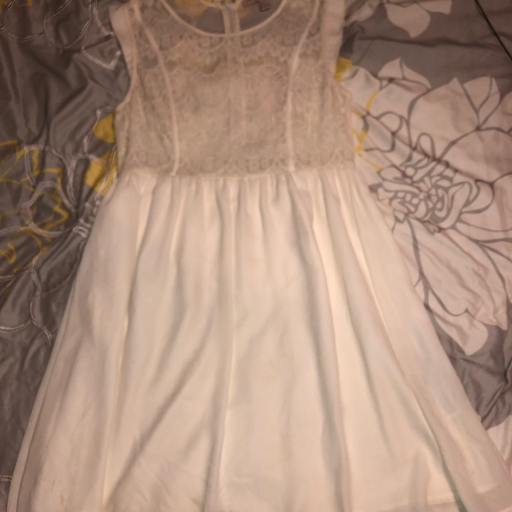Women’s dress